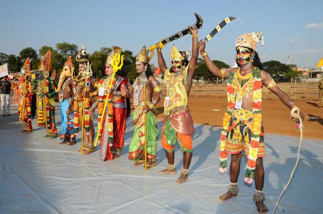procession costumes madurai jpg